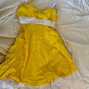 Size 3 women’s dress